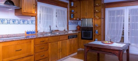 5 bedrooms House in Vila Real, Portugal No. 119110 4