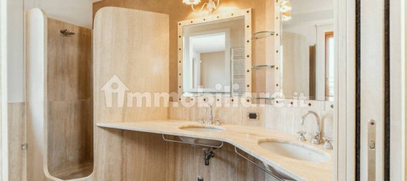 3 bedrooms Apartment in Monza, Italy No. 277016 13