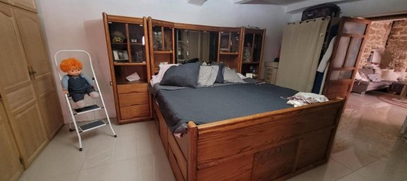 Дом с 5 спальнями в Отиньяк, Франция № 38057 9