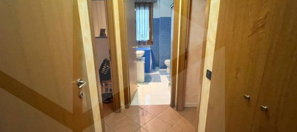 3 rooms Apartment in Sassuolo, Italy No. 28663 10