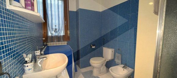 3 rooms Apartment in Sassuolo, Italy No. 28663 16