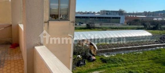 3 Schlafzimmer Wohnung in Senigallia, Italy, Nr. 203391 11