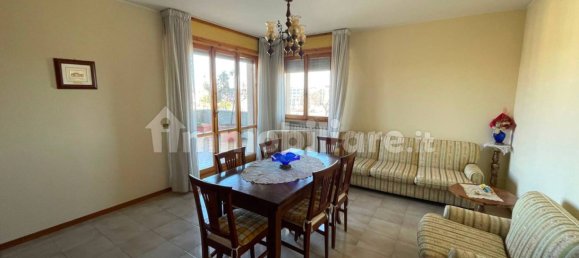 3 Schlafzimmer Wohnung in Senigallia, Italy, Nr. 203391 6