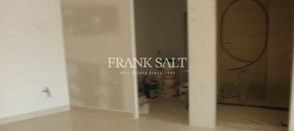 277m² Office in Swieqi, Malta No. 8269 6