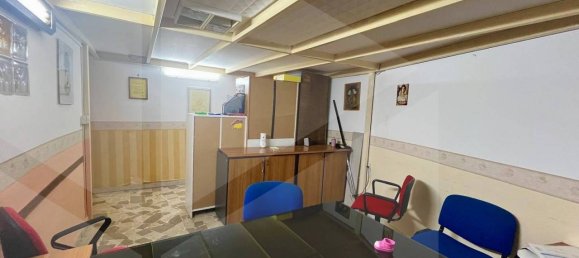 1 room Commercial property in Naples, Italy No. 20475 6