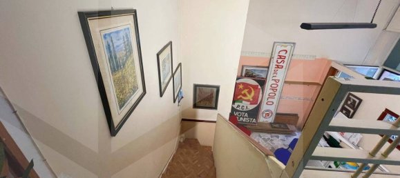 1 room Commercial property in Naples, Italy No. 20475 17