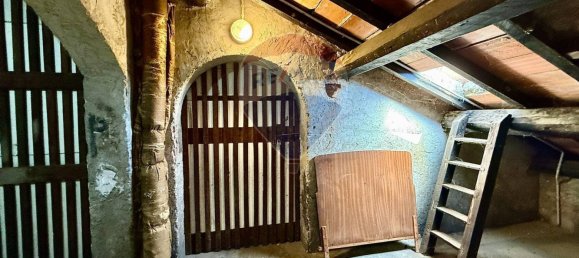 2 bedrooms Apartment in Castelvetro Piacentino, Italy No. 229479 16