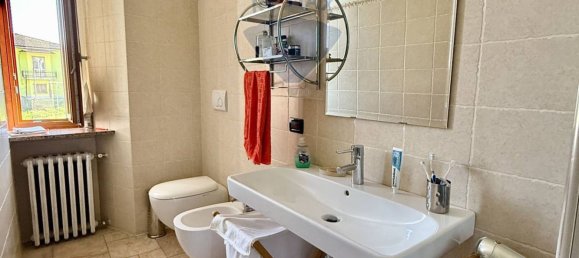 2 bedrooms Apartment in Castelvetro Piacentino, Italy No. 229479 10