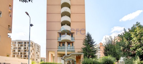2 bedrooms Apartment in Milan, Italy No. 357793 29