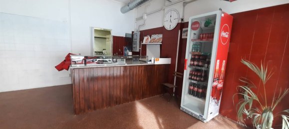 1 room Commercial property in Rome, Italy No. 32608 3