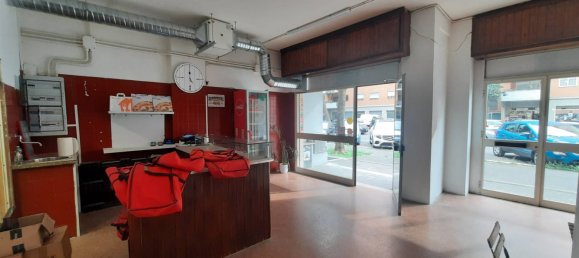 1 room Commercial property in Rome, Italy No. 32608 6