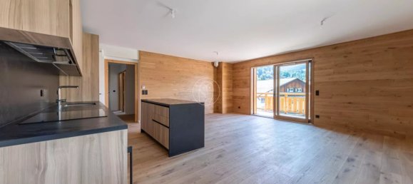 Apartamento de 2 dormitorios en Megeve, France No. 295510 3
