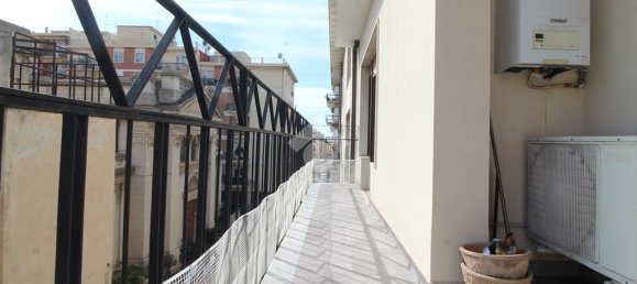 3 Schlafzimmer Wohnung in Reggio Calabria, Italy, Nr. 157694 20