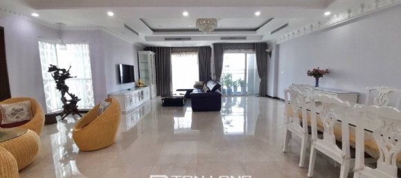 4 Schlafzimmer Wohnung in Tay Ho, Vietnam, Nr. 751 5