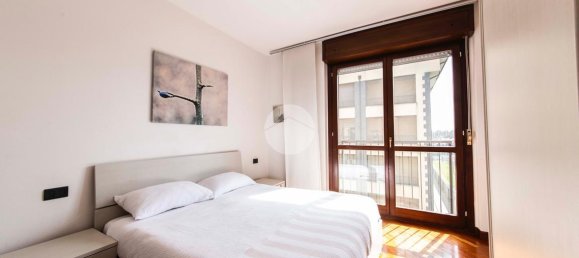 3 rooms Apartment in Rozzano, Italy No. 14609 53