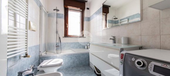 3 rooms Apartment in Rozzano, Italy No. 14609 57
