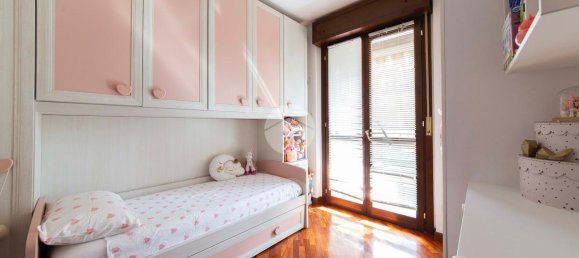 3 rooms Apartment in Rozzano, Italy No. 14609 60