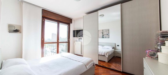 3 rooms Apartment in Rozzano, Italy No. 14609 52