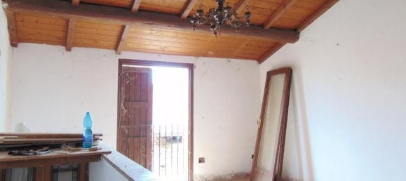 3 rooms Villa in Caselle Landi, Italy No. 150366 5