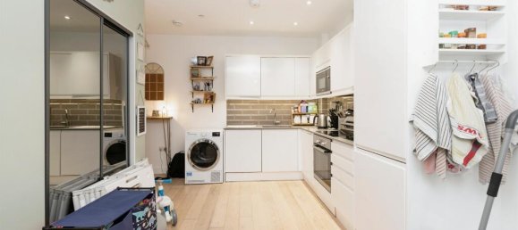 1 bedroom Apartment in Bushey, United Kingdom No. 6244 3