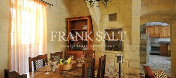 3 bedrooms Farm in Ghajnsielem, Malta No. 5634 8
