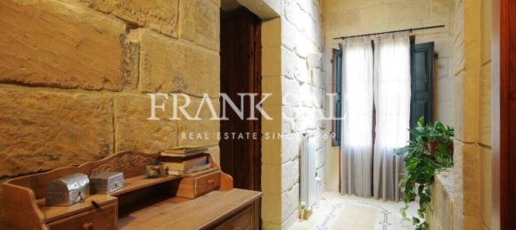 3 bedrooms Farm in Ghajnsielem, Malta No. 5634 17