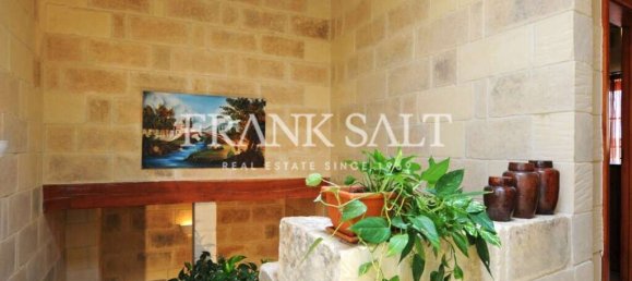 3 bedrooms Farm in Ghajnsielem, Malta No. 5634 15