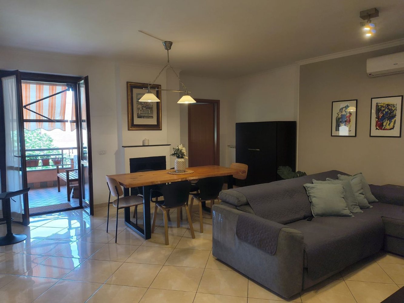 6 bedrooms Duplex in Latina, Italy No. 342406