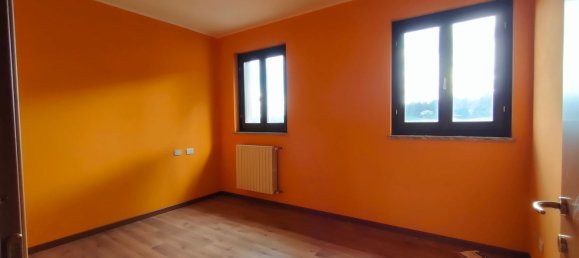 Oficina en Ponte Lambro, Italy 132 m² No. 88878 11