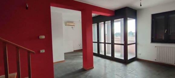 Oficina en Ponte Lambro, Italy 132 m² No. 88878 2