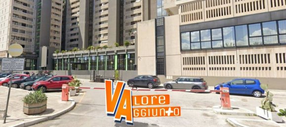 Apartamento de 3 dormitorios en Molfetta, Italy No. 353268 10