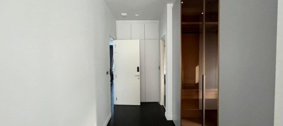 4 bedrooms Cafe / restaurant in Bangkok, Thailand No. 6288 8