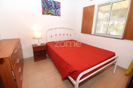 Casa T2 em Quelfes, Portugal N.º 14243