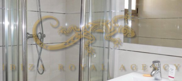 4 bedrooms Villa in Sa Carroca, Spain No. 900 30