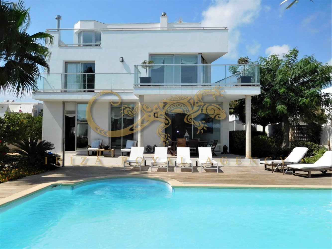 4 bedrooms Villa in Sa Carroca, Spain No. 900