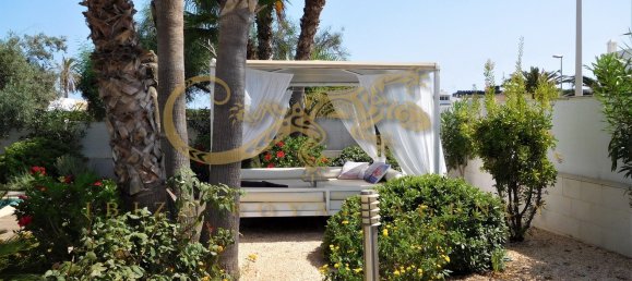 4 bedrooms Villa in Sa Carroca, Spain No. 900 12