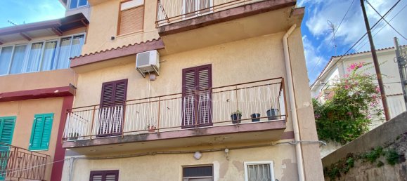 Вилла с 5 комнатами в Мессина, Италия № 101871 7