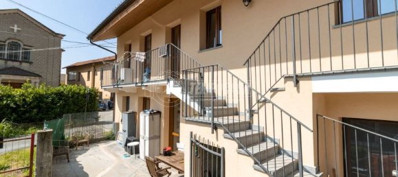 2 bedrooms House in Avigliana, Italy No. 90072 19