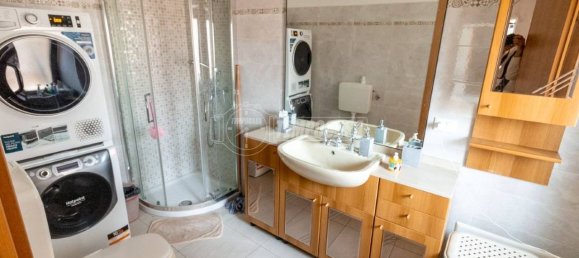 2 bedrooms House in Avigliana, Italy No. 90072 10