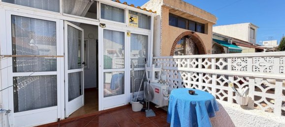 1 dormitorio сasa en venta en Nueva Torrevieja, Alicante, Comunidad Valenciana, Spain № 369991 4
