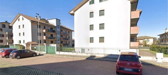 Studio in Landriano, Italy No. 311902 4