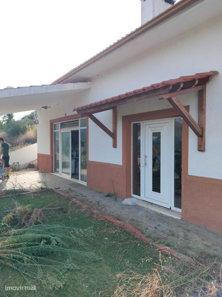 3 bedrooms House in Covilha, Portugal No. 270119