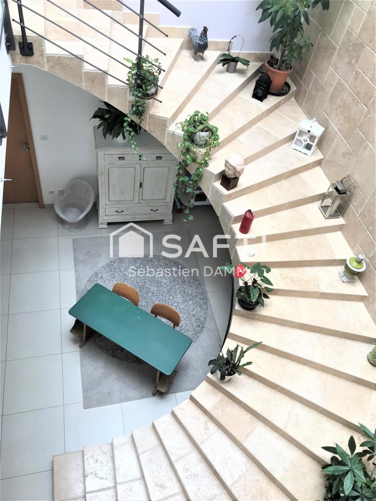 Дом с 5 спальнями в Сен-Бернар, Франция № 64341