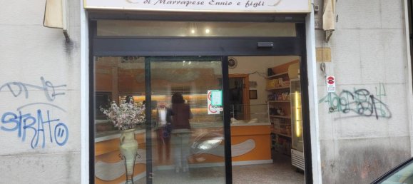 2-Zimmer Gewerbliche Immobilie in Rho, Italy, Nr. 160732 11