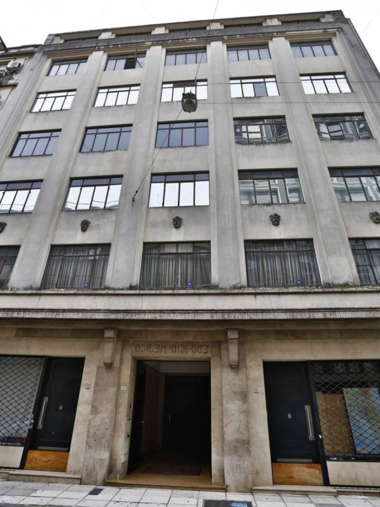 100m² Office in Buenos Aires, Argentina No. 108022