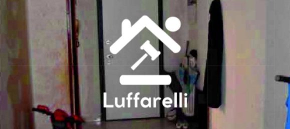 Квартира с 4 комнатами в Озио Сотто, Италия № 4875 9