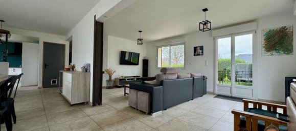 Дом с 3 спальнями в Тан, Франция № 54659 5