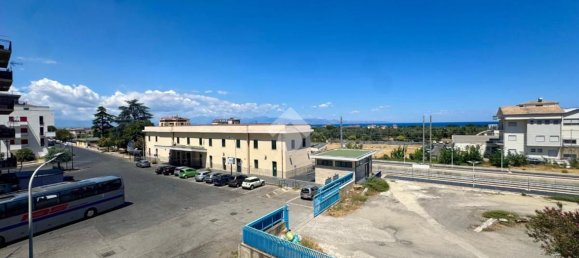 4 rooms Apartment in Corigliano Rossano, Italy No. 259811 16