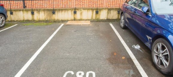 1 bedroom Apartment in Watford, United Kingdom No. 6134 11