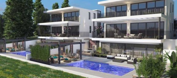 Дом с 4 спальнями в Героскипу, Кипр № 14685 5